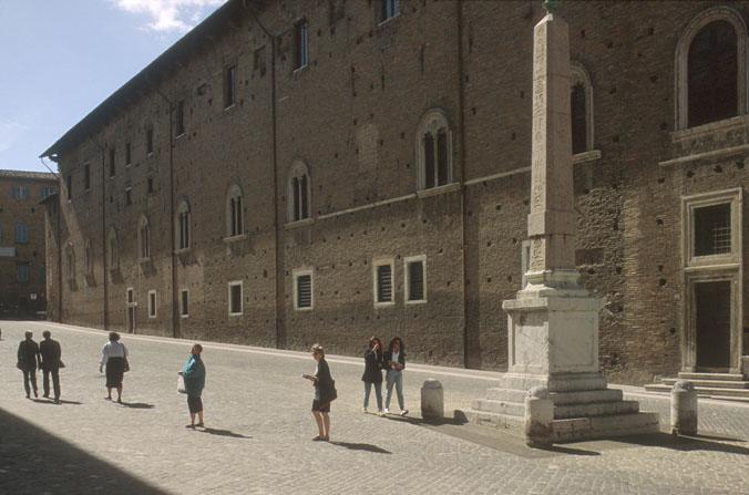 URBINO PIAZZA F